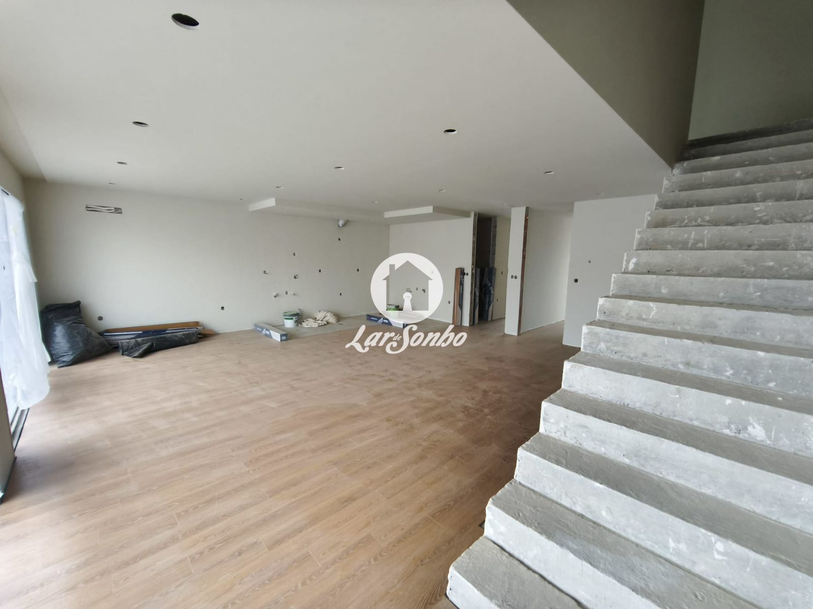 Apartamento T4 para Venda em Arcozelo