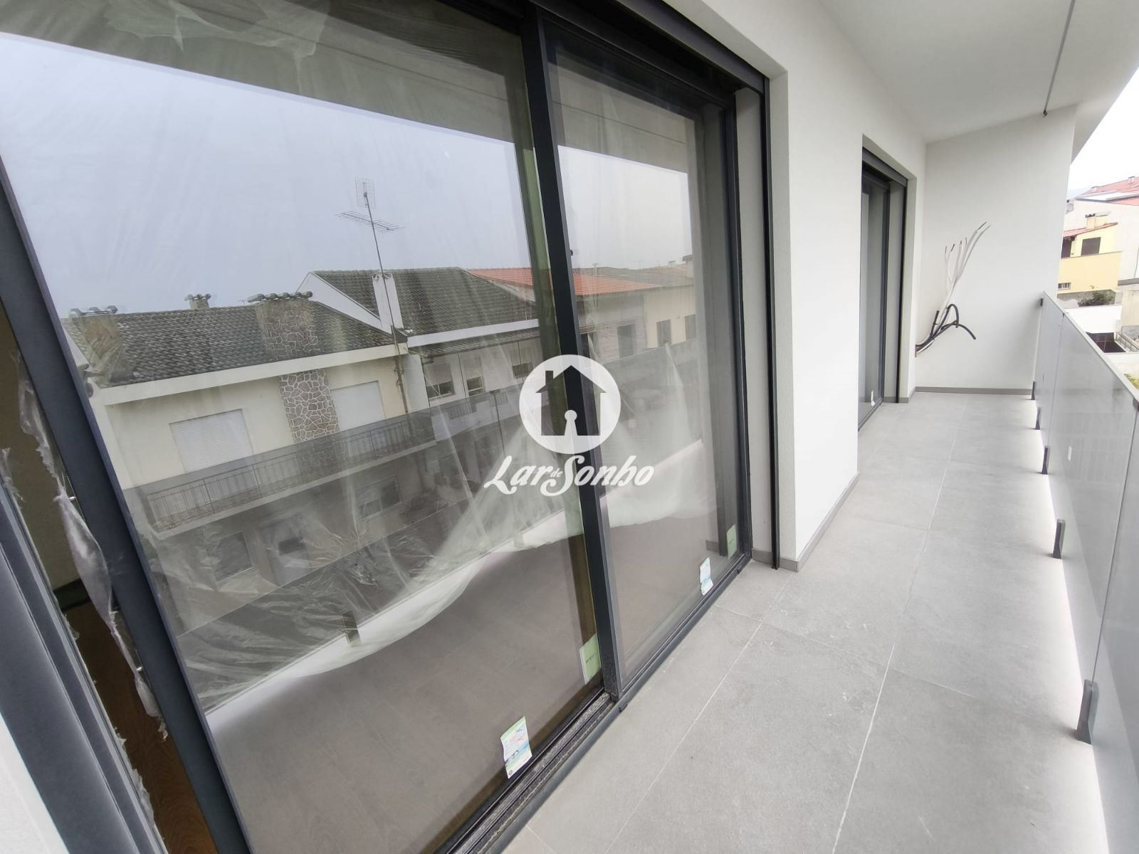 Apartamento T4 para Venda em Arcozelo