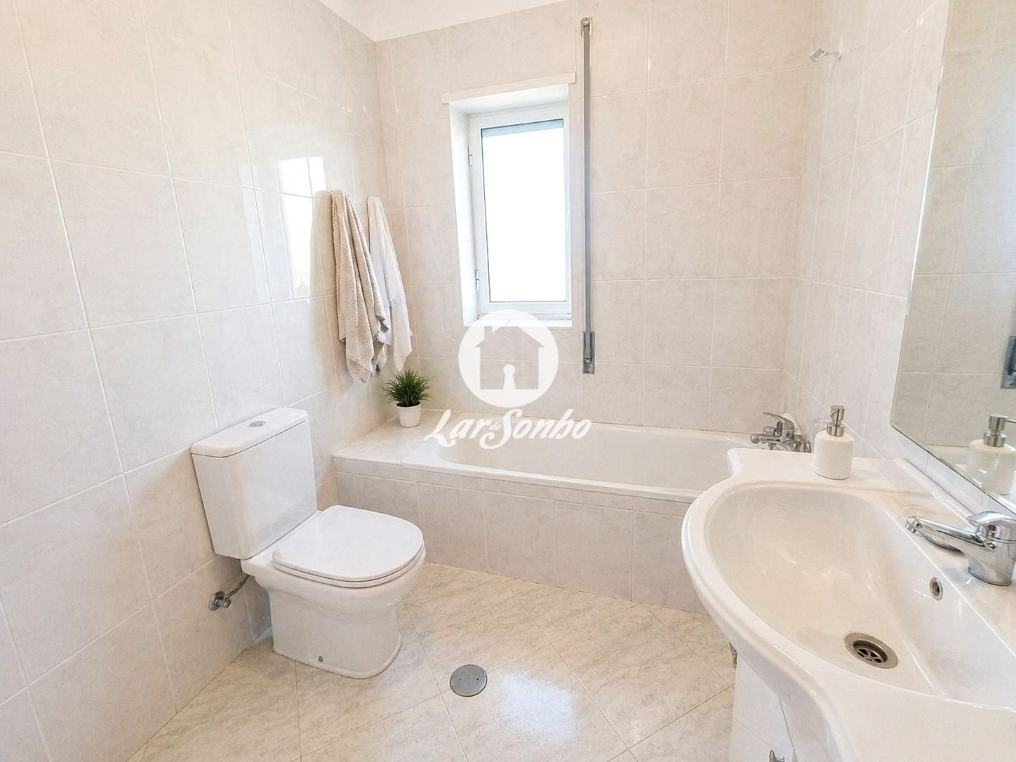 Apartamento T2 para Venda em Barcelos, V.Boa, V.Frescainha