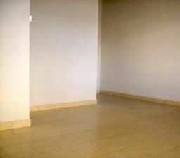 Loja, para Arrendamento