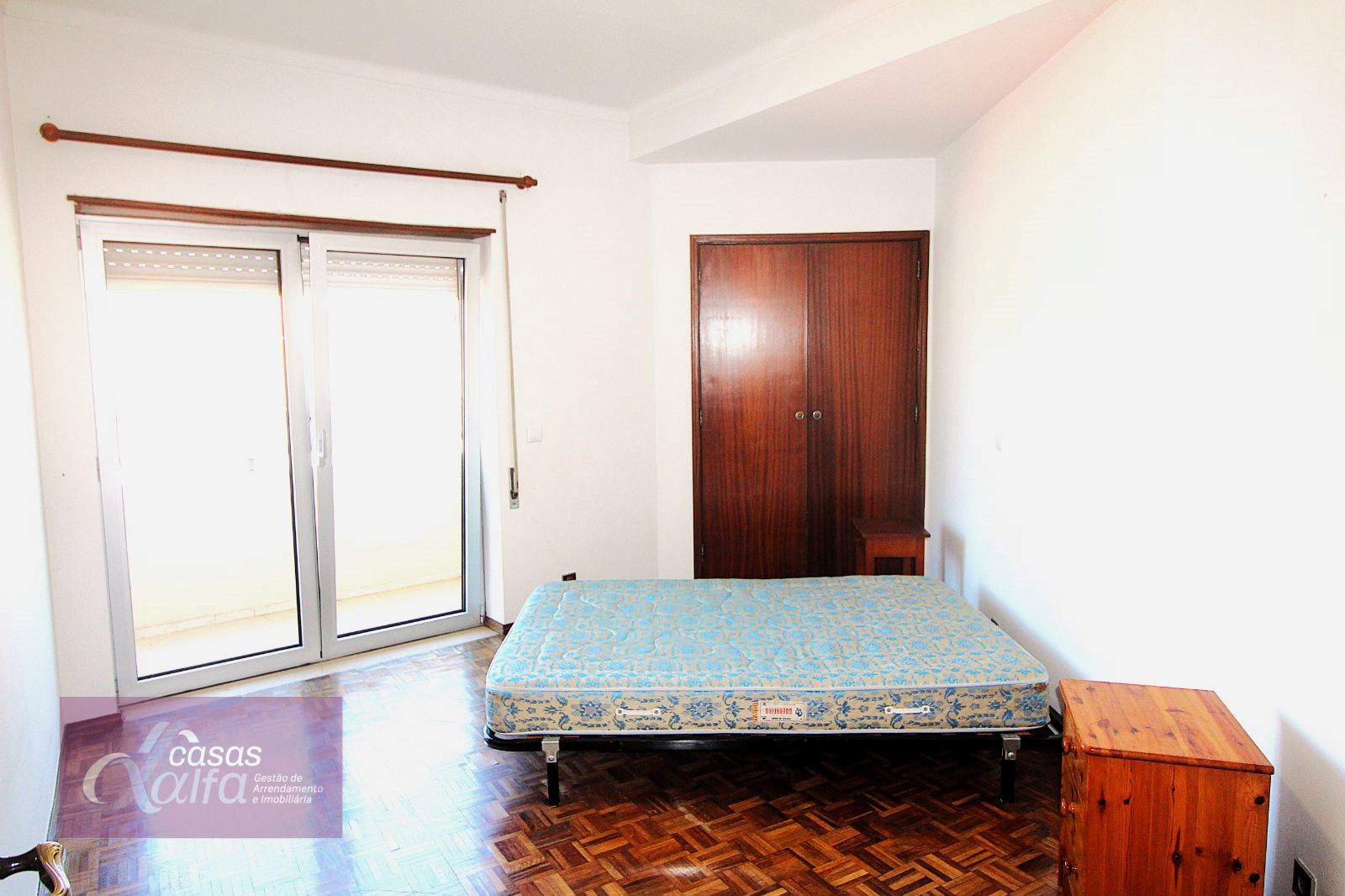 Apartamento T1 para Arrendamento em Leiria, Pousos, Barreira e Cortes