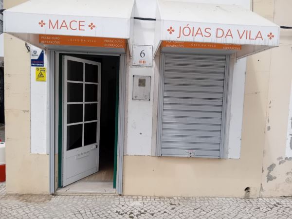 Loja, para Arrendamento