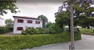 Detached house T8, para Rent