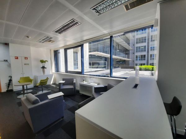 Office, para Rent