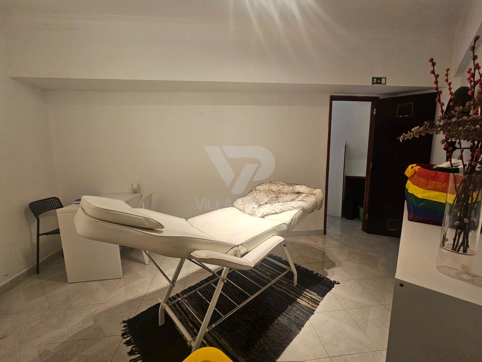 Loja para Trespasse em Campo de Ourique