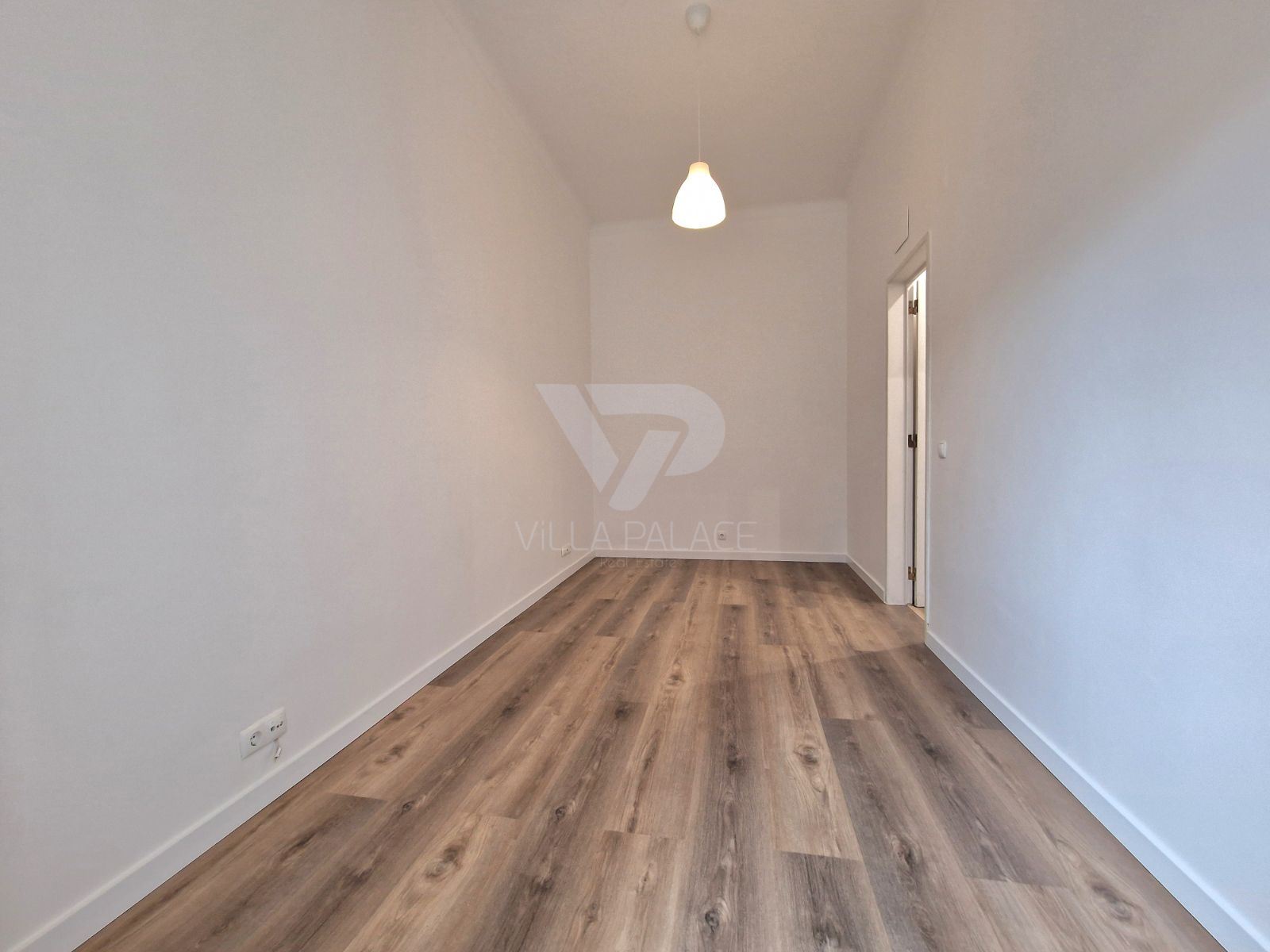 Apartamento T2 para Arrendamento em Campo de Ourique