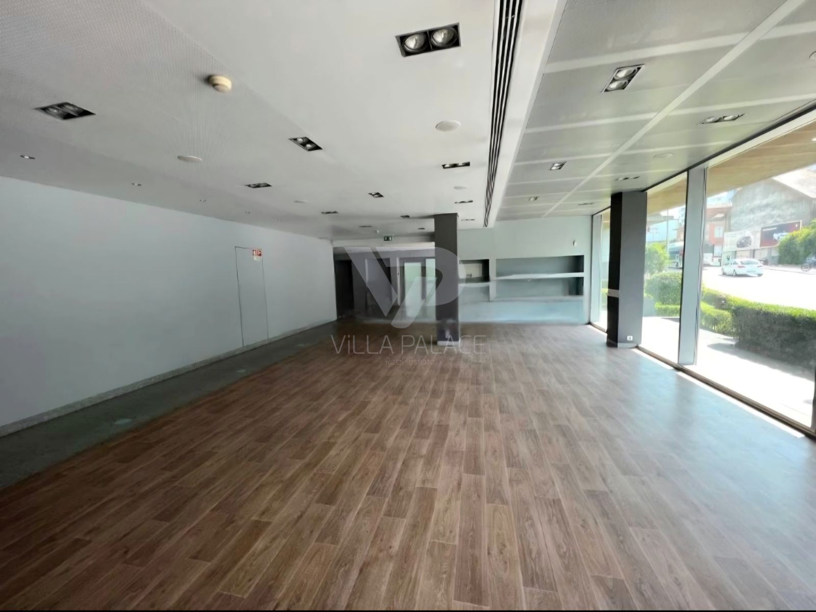 Negócio para Arrendamento em Paranhos