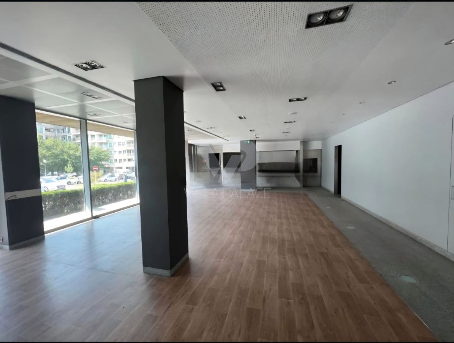 Negócio para Arrendamento em Paranhos