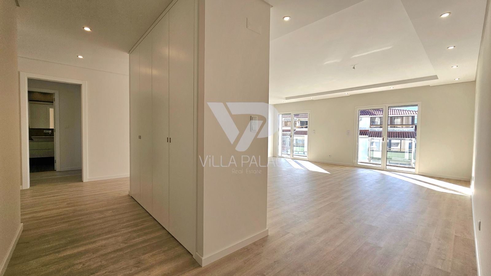 Apartamento T3 para Arrendamento em Carcavelos e Parede