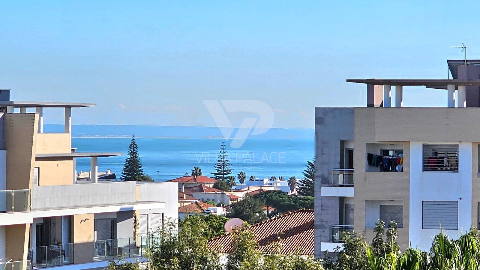 Apartamento T3 para Arrendamento em Carcavelos e Parede