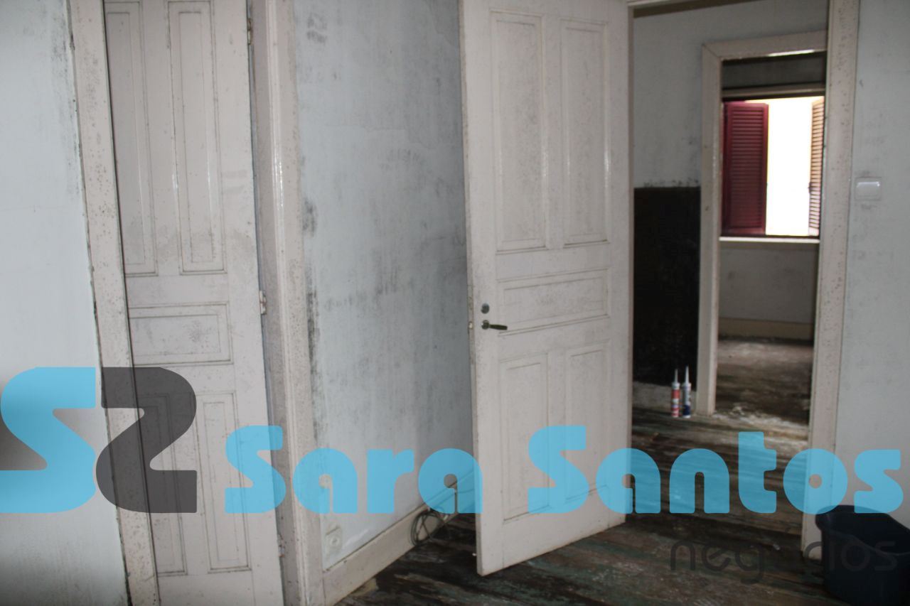 Moradia T6 para Venda em Mafamude e Vilar do Paraíso Foto 16