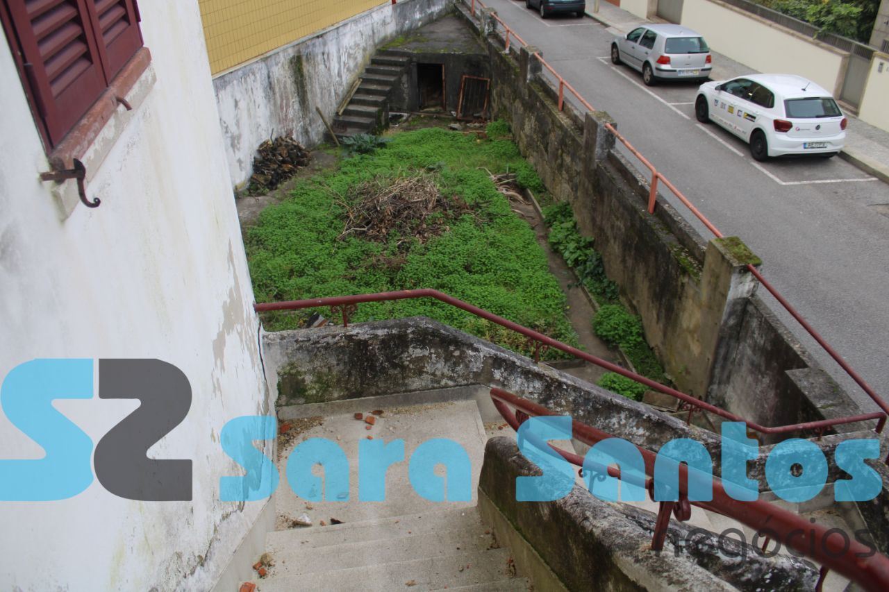 Moradia T6 para Venda em Mafamude e Vilar do Paraíso Foto 3