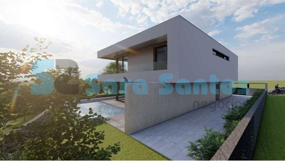 Moradia T4 para Venda em Sandim, Olival, Lever e Crestuma