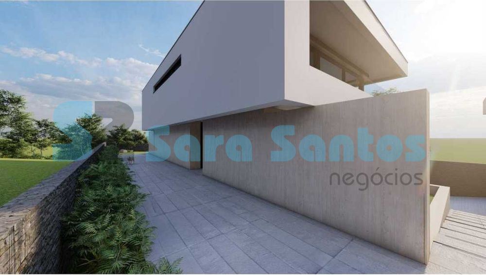 Moradia T4 para Venda em Sandim, Olival, Lever e Crestuma