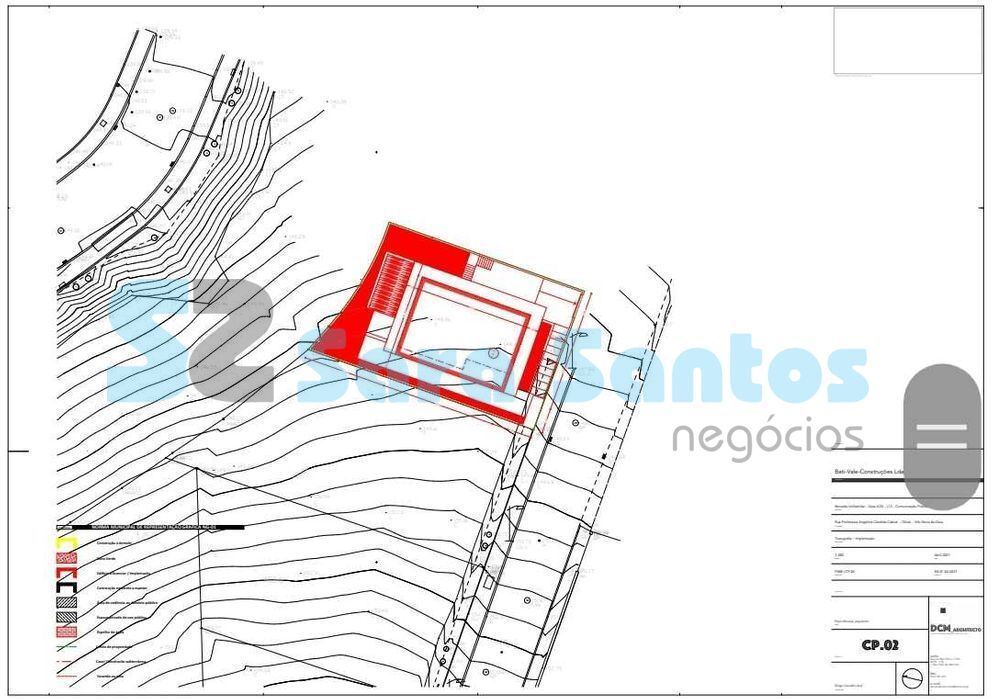 Moradia T4 para Venda em Sandim, Olival, Lever e Crestuma