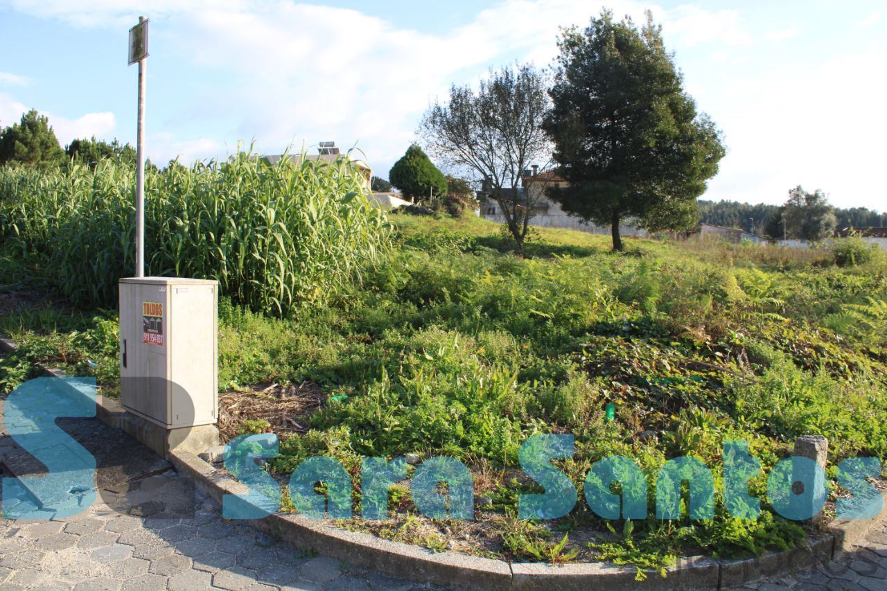 Land for sale in Vila Nova de Gaia, Portugal — €110,000