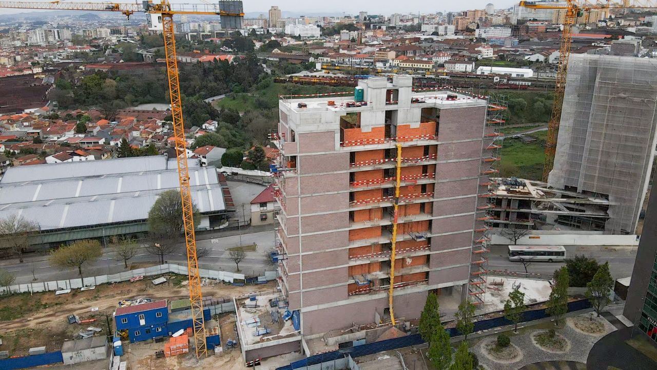 D'Ouro Tower