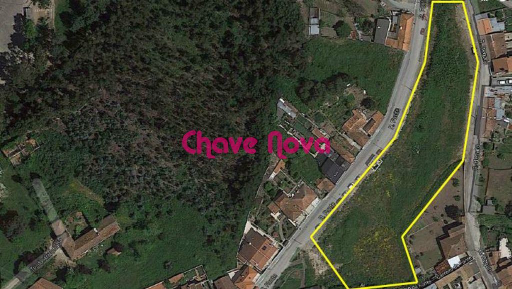 Terreno Urbano em Pedroso