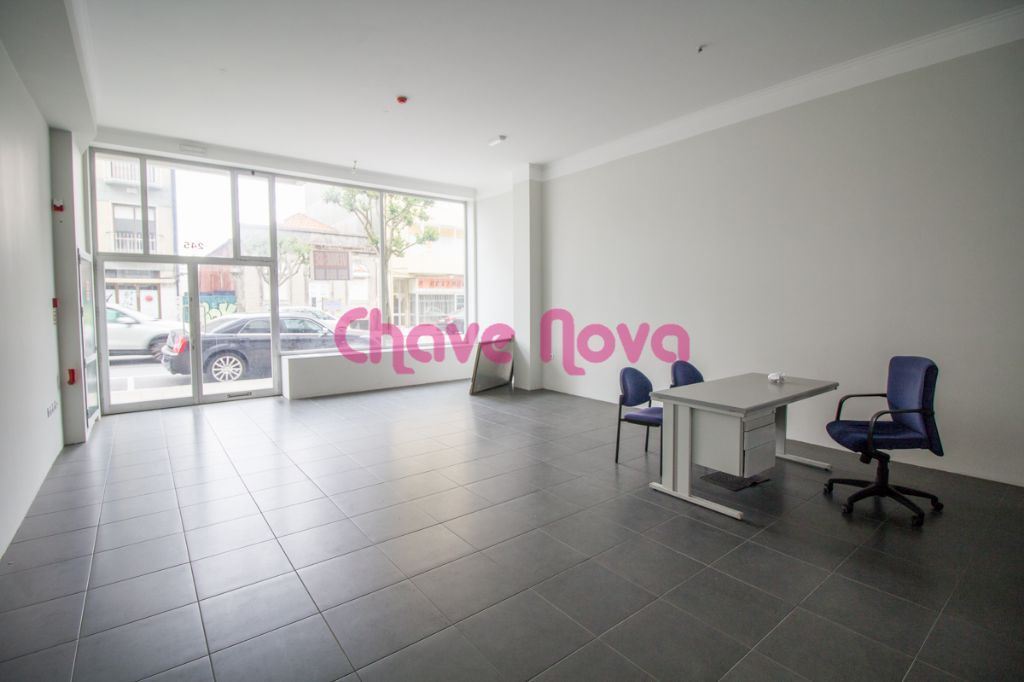 Loja como nova - 306m2 - Porto - Boavista