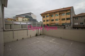 Loja como nova - 306m2 - Porto - Boavista
