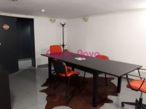 Loja, para Arrendamento