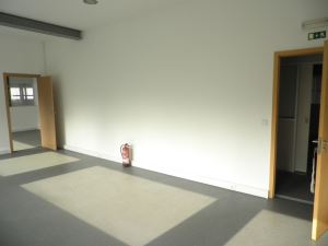 Escritório, para Arrendamento