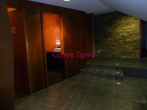 Escritório com 585 m² em Zona central de V. N. Gaia