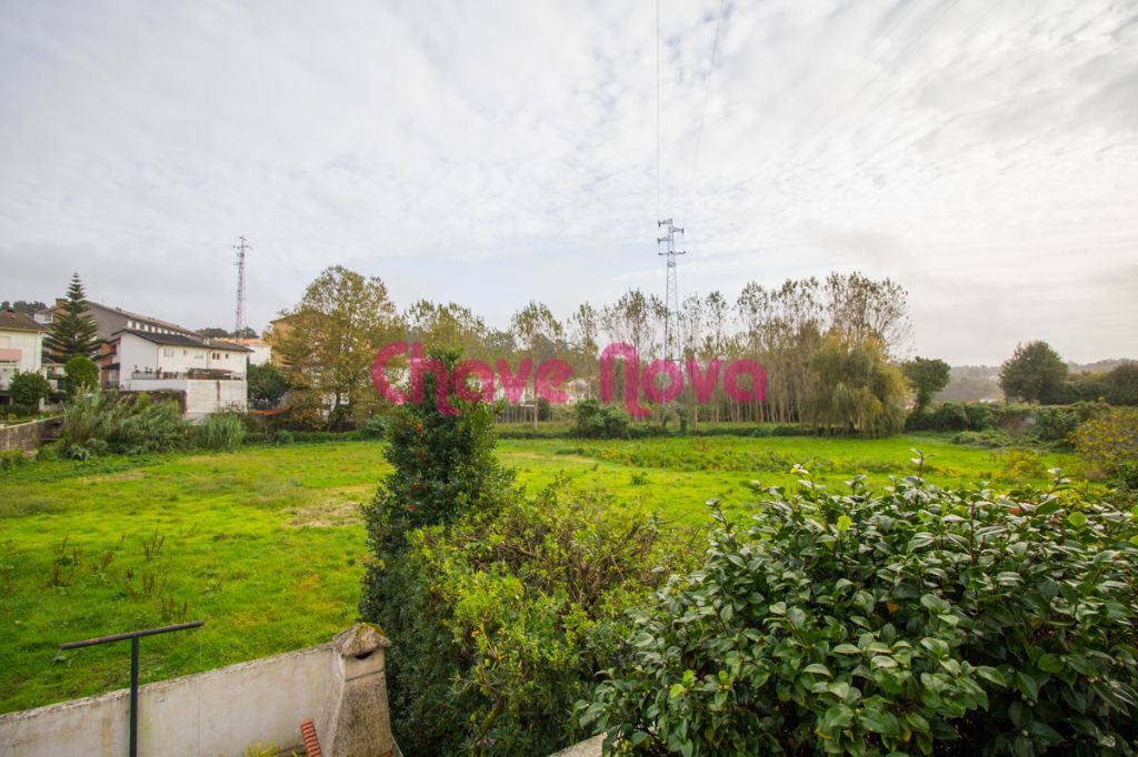 Land for sale in Vila Nova de Gaia, Portugal — €380,000