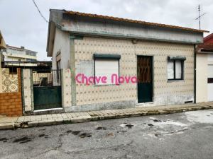 Moradia geminada T3, para Compra