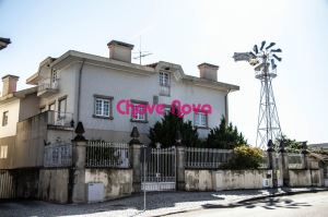 Moradia isolada com 6 Quartos para Compra