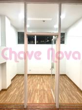 Loja em centro comercial, para Arrendamento