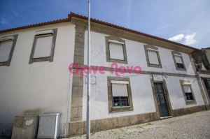 Moradia isolada T3, para Compra