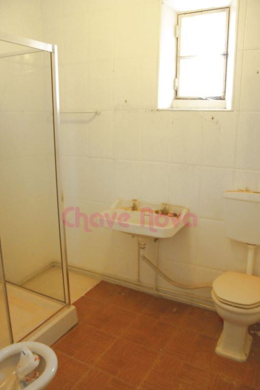 Moradia T6 para Venda em Espinho Foto 9