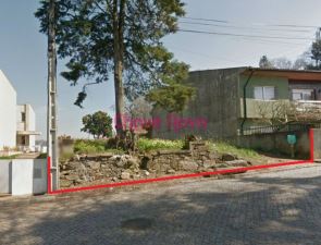 Land for sale in Vila Nova de Gaia, Portugal — €100,000