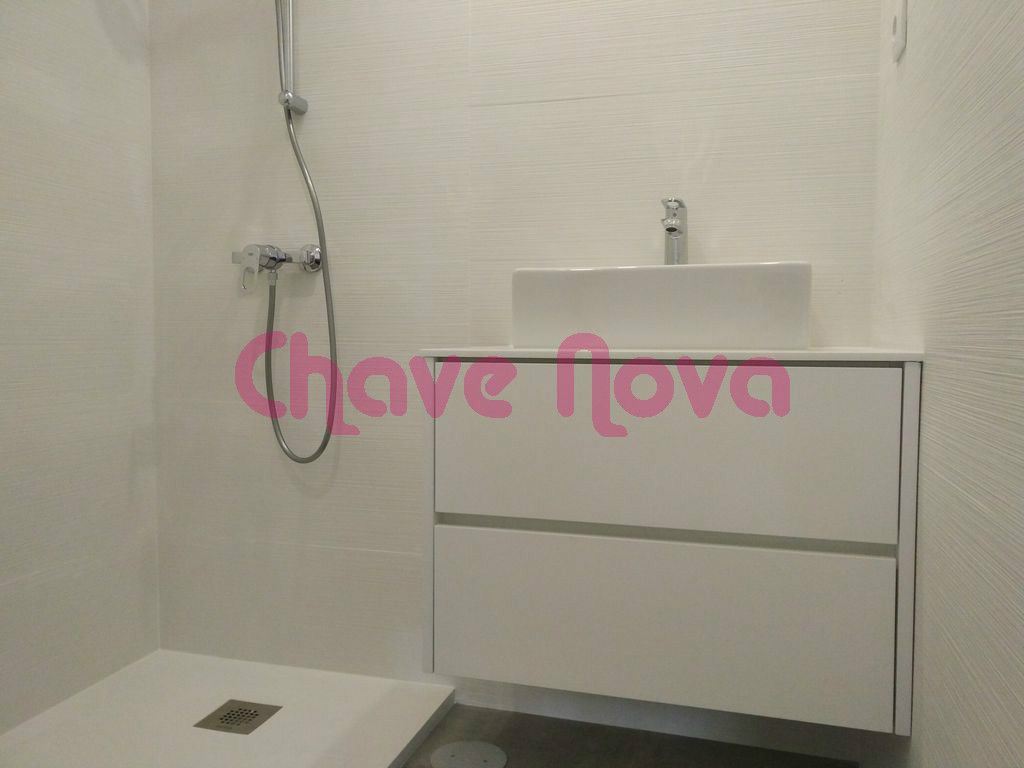 Apartamento T4 para Venda em Cedofeita, Santo Ildefonso, Sé, Miragaia, São Nicolau e Vitória Foto 11