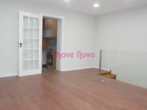 Moradia bifamiliar T3, para Compra