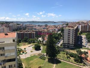 Piso T3, para Alquiler