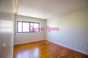 Piso T2, para Alquiler