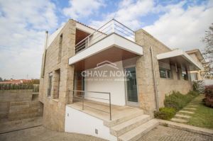 Detached house T4, para Sale