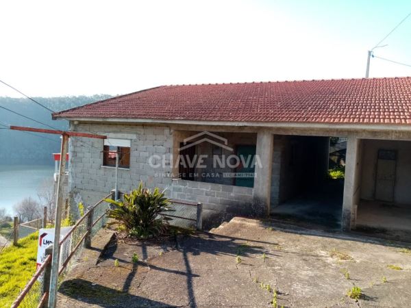 Casa aislada T2, para Compra