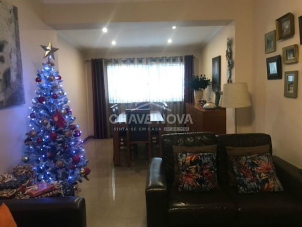 Townhouse T3, para Sale