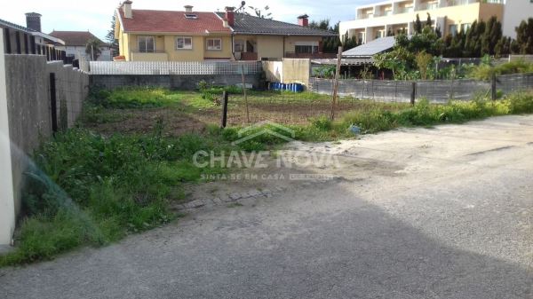 Land for sale in Vila Nova de Gaia, Portugal — €175,000