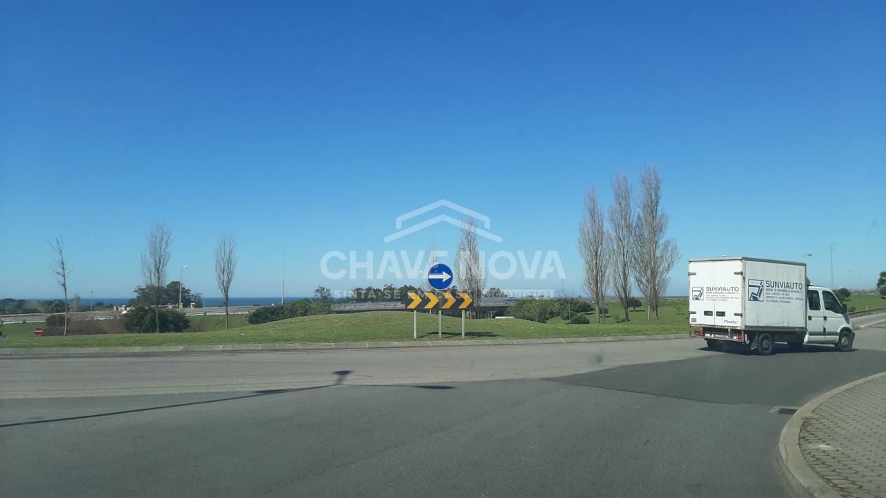 Terreno para Venda em Arcozelo