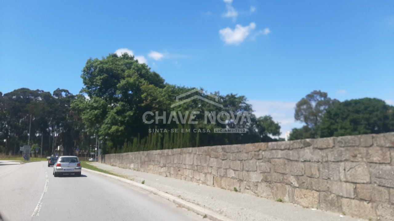 Terreno para Venda em Custóias, Leça do Balio e Guifões