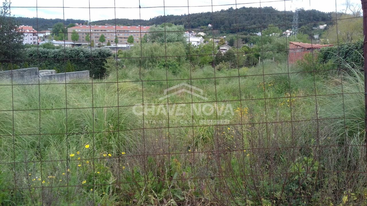 Terreno para Venda em Canelas