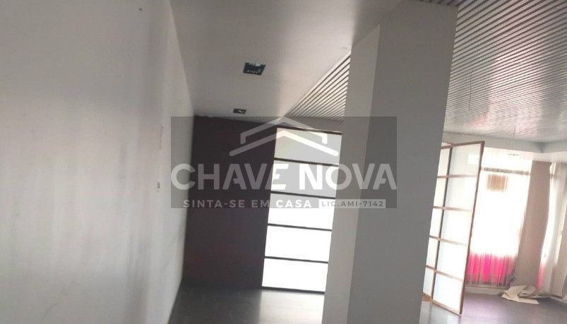 Loja para Venda em Mafamude e Vilar do Paraíso