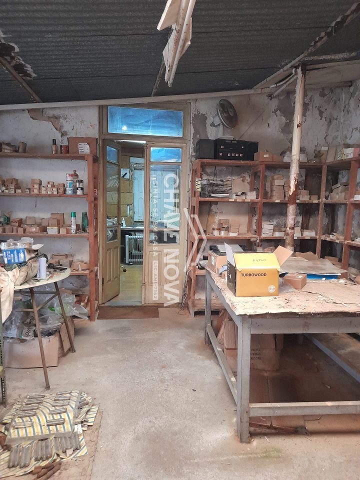 Moradia T4 para Venda em Gulpilhares e Valadares