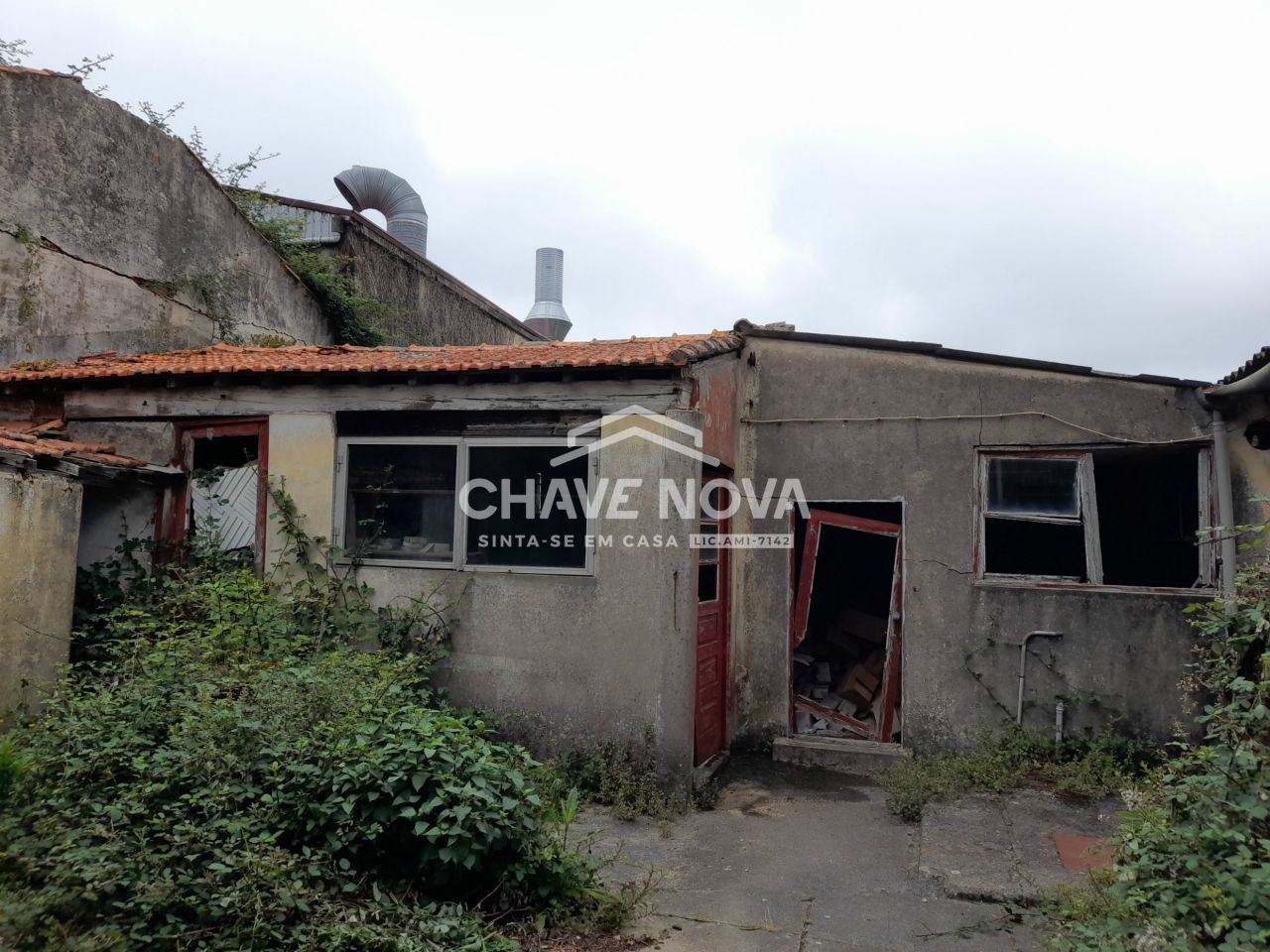 Moradia T4 para Venda em Gulpilhares e Valadares