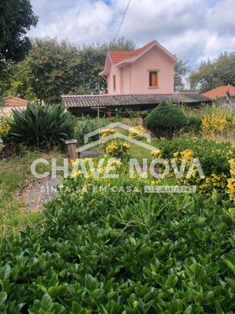 Palacete T8-  Aguda - Gaia (300mts da Praia da Aguda)