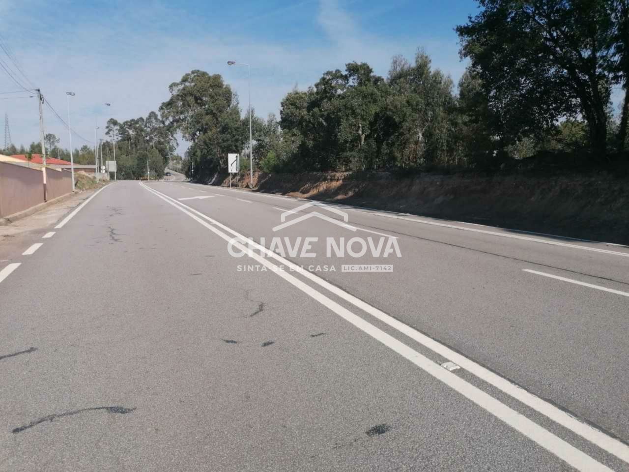 Terreno Comércio / Armazém para Venda em Gondomar (São Cosme), Valbom e Jovim